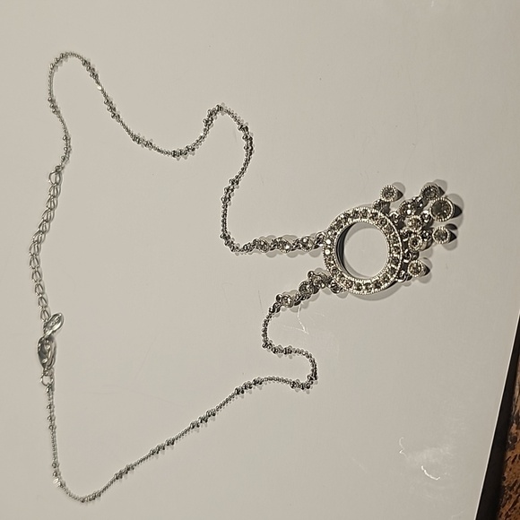 Monet Necklace With Gems 💎 - Picture 6 of 8